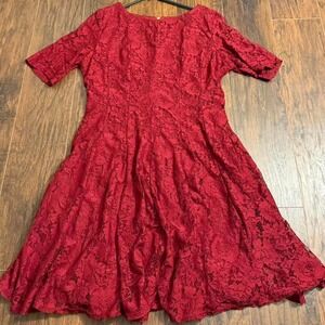 COQUETTE FEMININE RED LACE FIT & FLARE KNEE LENGTH Women's Plus size 16